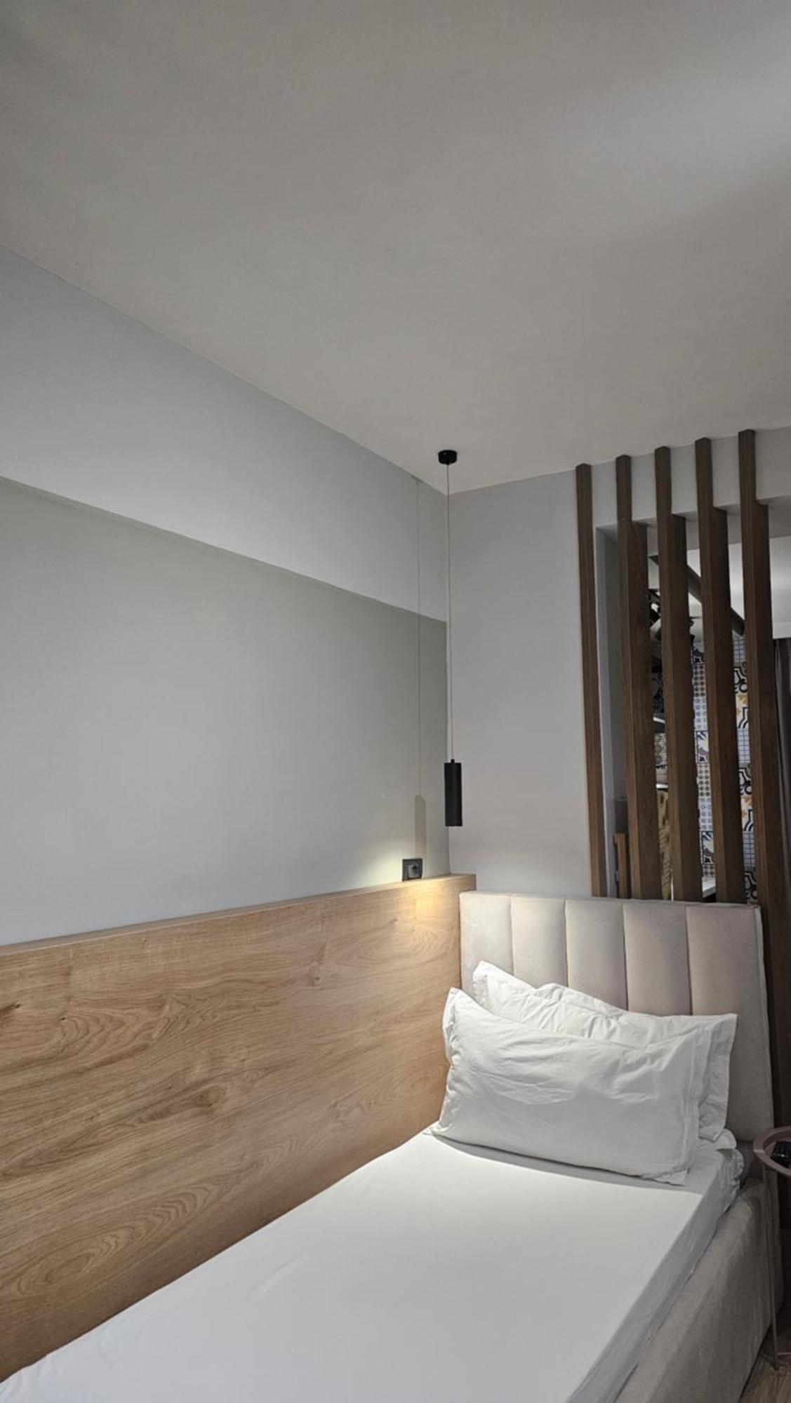 Tam Serviced Studio Apartments Next To Blloku Tirana Kültér fotó