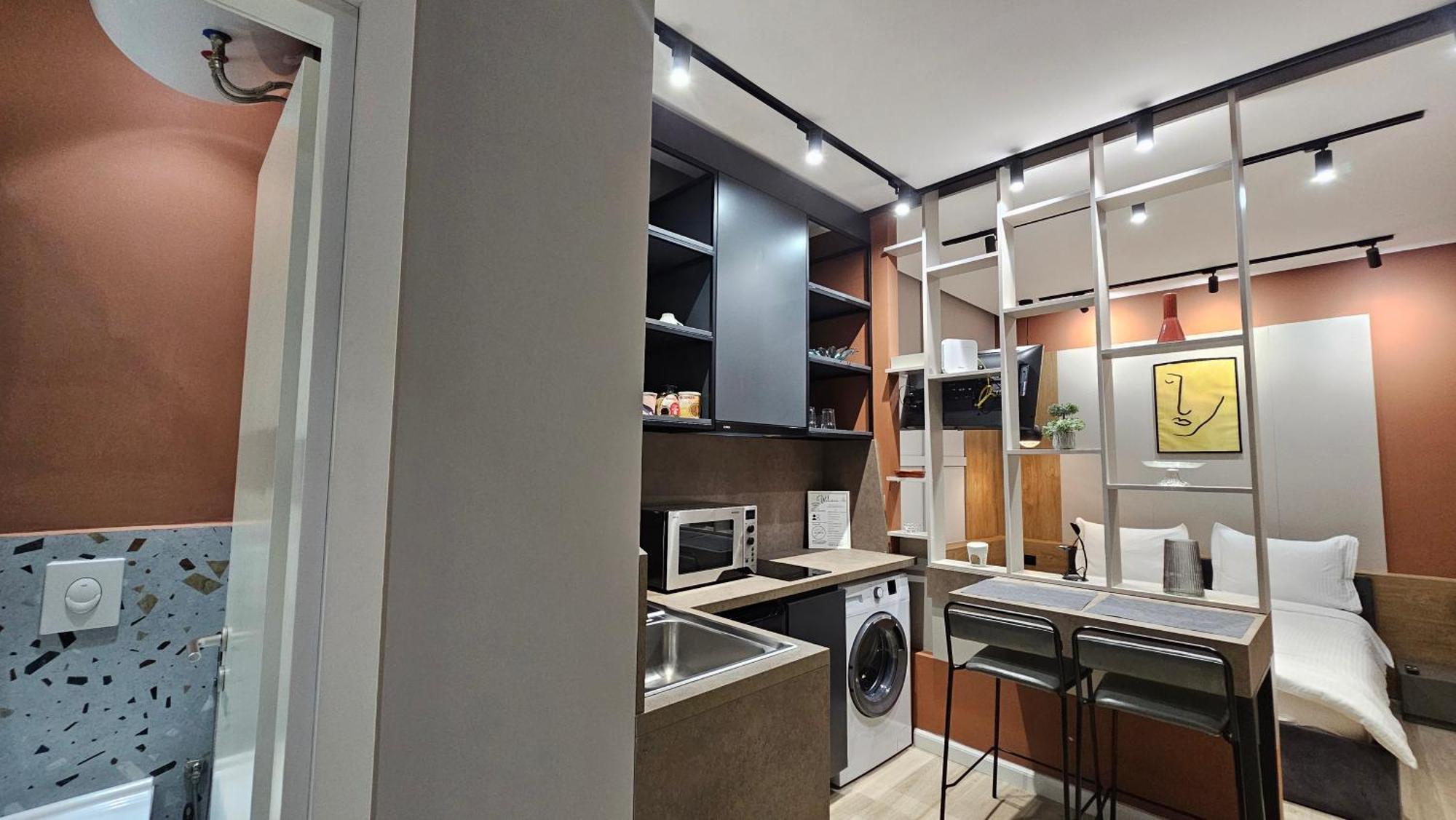 Tam Serviced Studio Apartments Next To Blloku Tirana Kültér fotó